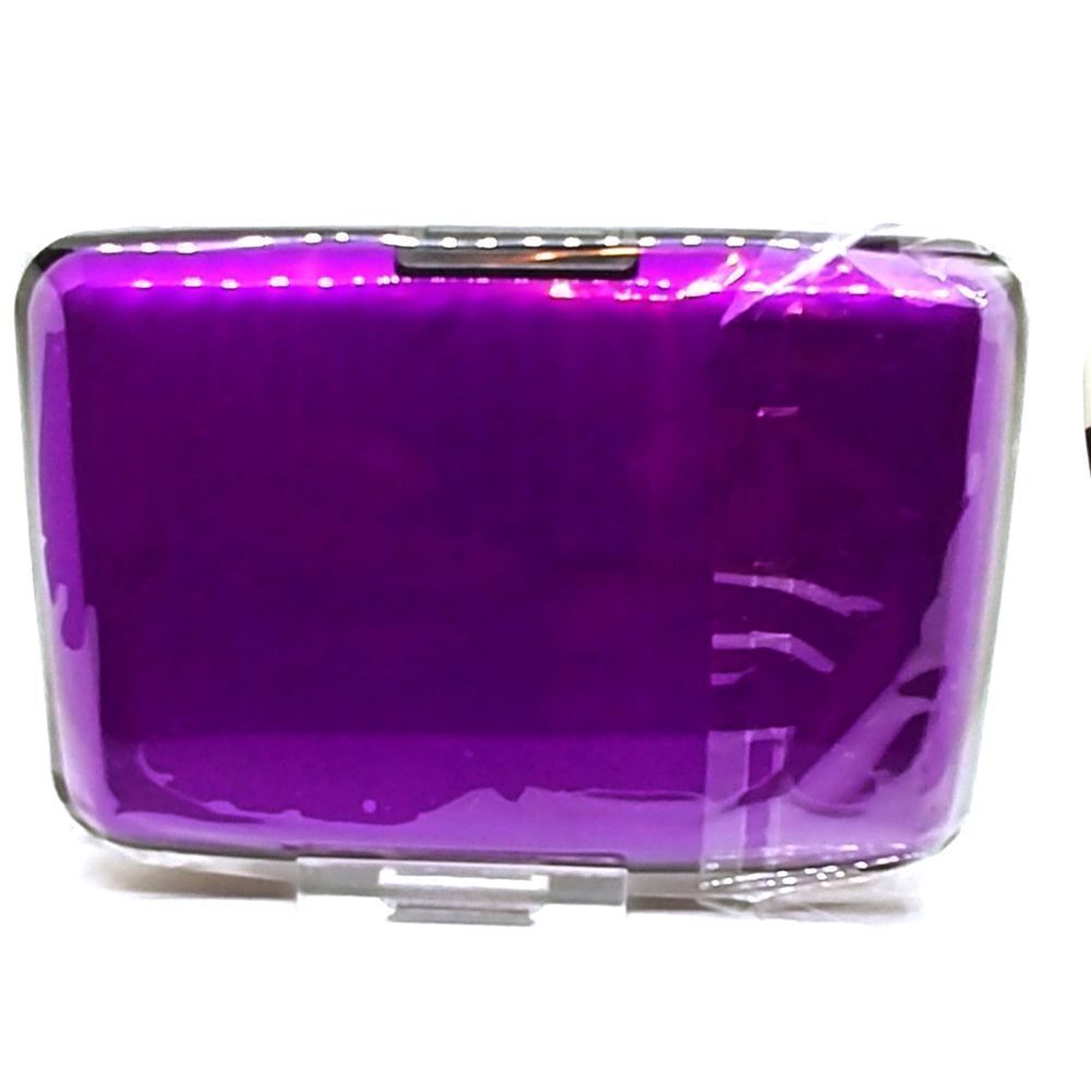 RFID Blocking Credit Card Protector - Picture 2 of 3